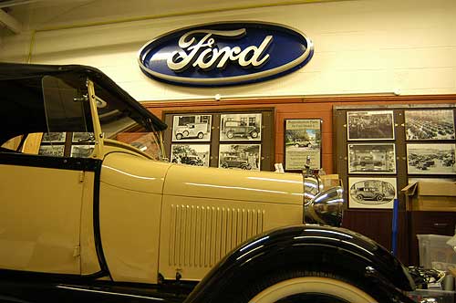 Parts Showroom Ford Sign